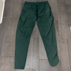Green Mens large Outdoor Voices Pants